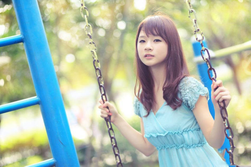 公园巧遇清纯学生少女5