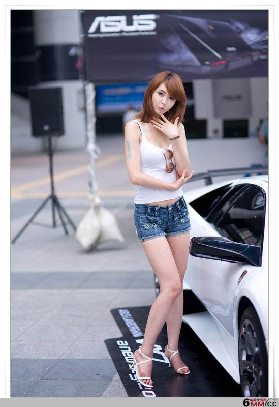 韩国豪车美女车模白色风暴2