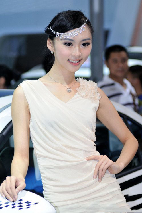 华中国际车展美女车模4