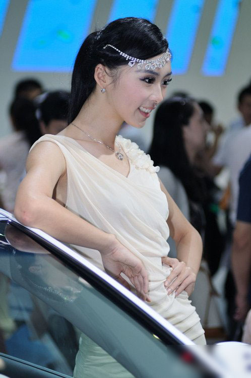 华中国际车展美女车模7