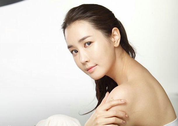 韩国女星李多海为SOMANG化妆品代言（组图）10