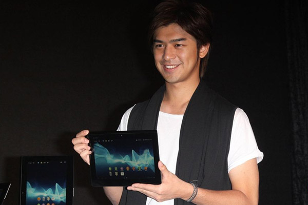 陈柏霖Xperia Sony Tablet5