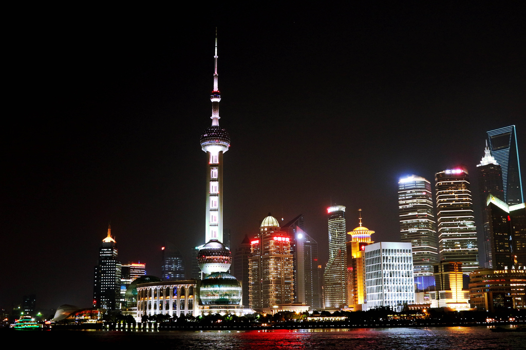 上海东方明珠塔夜景3