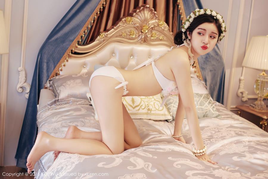 美女模特香川颖浴室妩媚性感首套写真