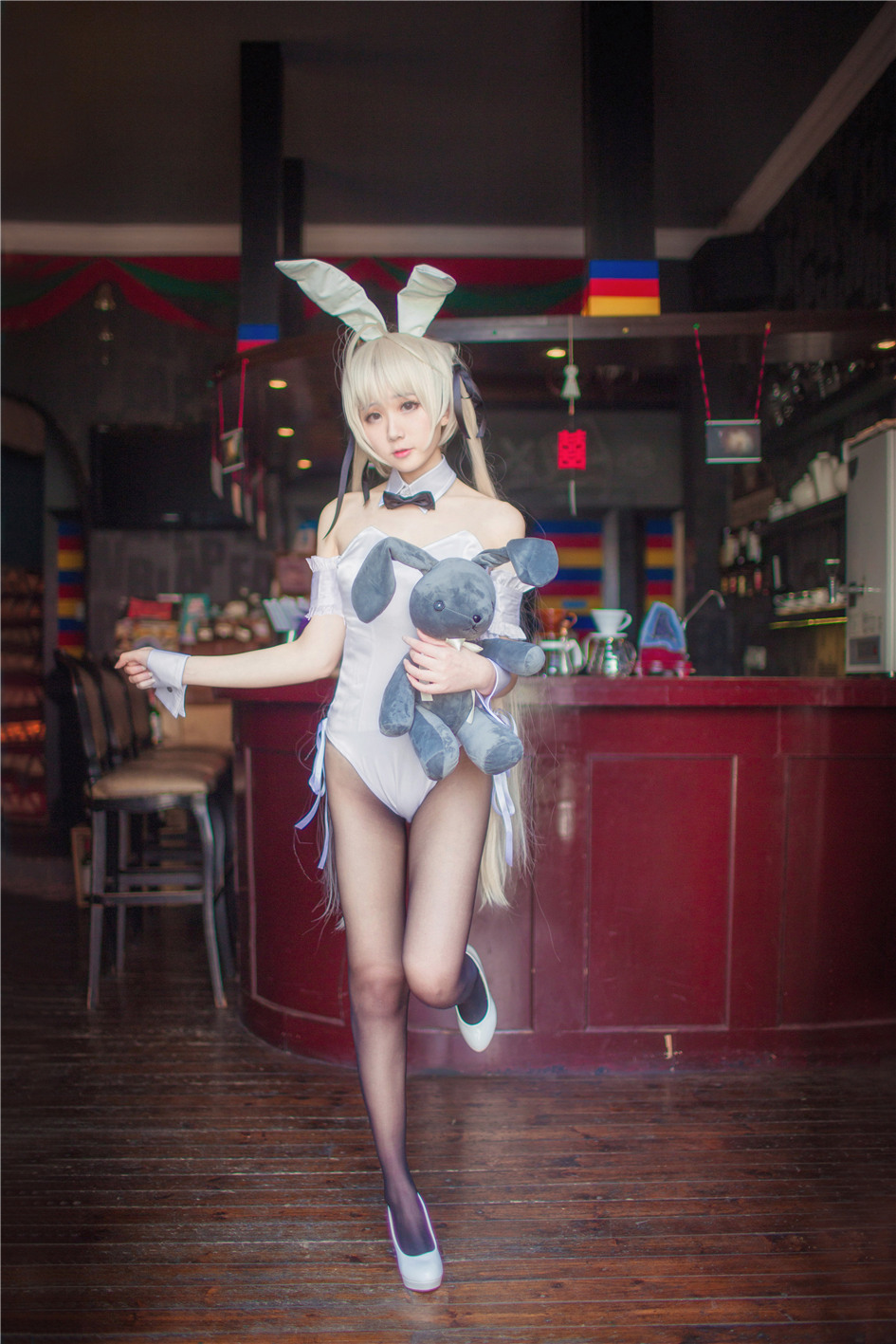 可爱cosplay美女穹妹兔女郎写真照