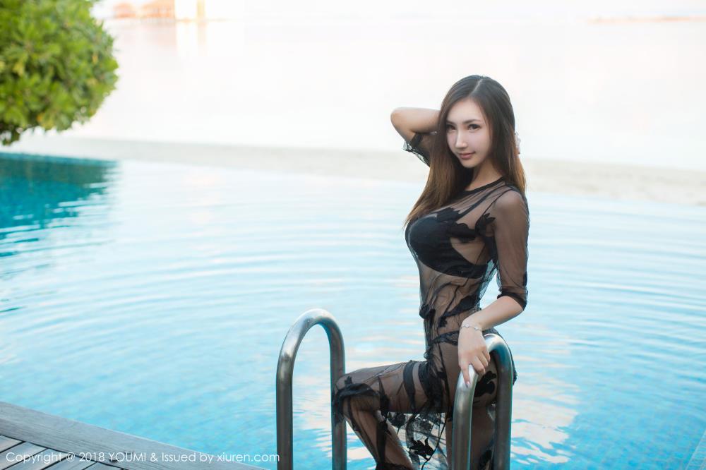 性感女神Yumi尤美沙滩比基尼内衣诱惑马尔代夫写真