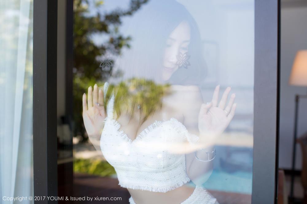 性感女神Yumi尤美镂空针织裙马尔代夫户外旅拍