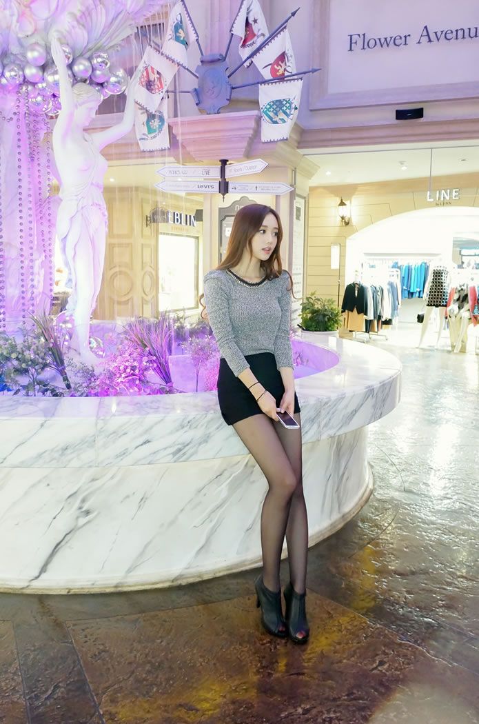韩国第一网拍女神孙允珠2013年高清气质美腿写真