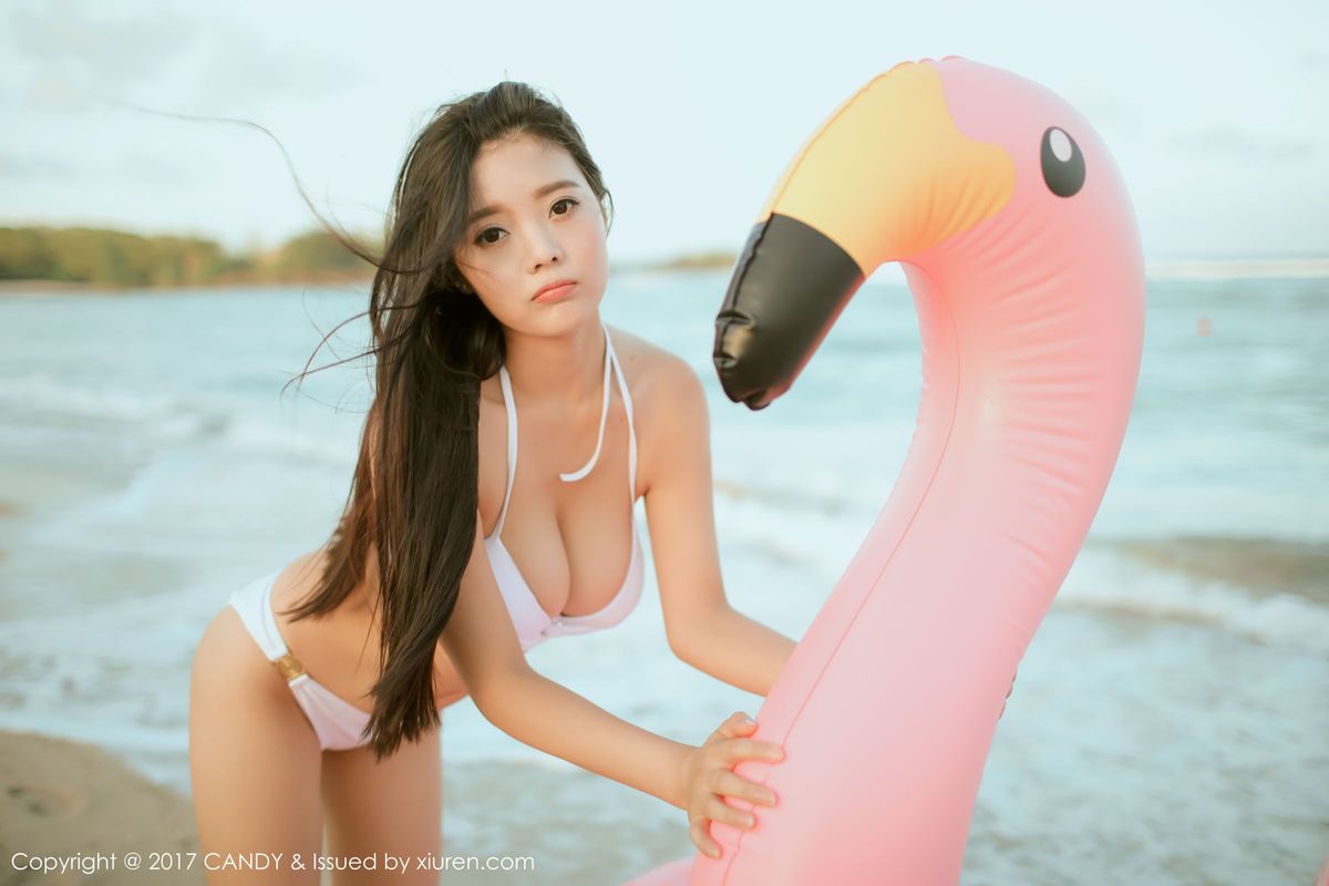 糖果画报混血美女林美惠子Mieko海边比基尼诱惑巴厘岛旅拍