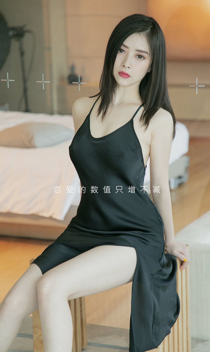 美女模特惠惠子恋爱惠率主题修长美腿冷艳性感写真