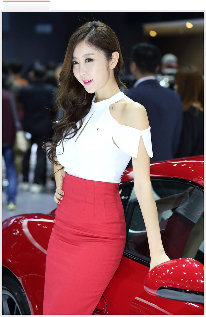 韩国美女车模崔星儿2015韩国国际车展现场活动图片