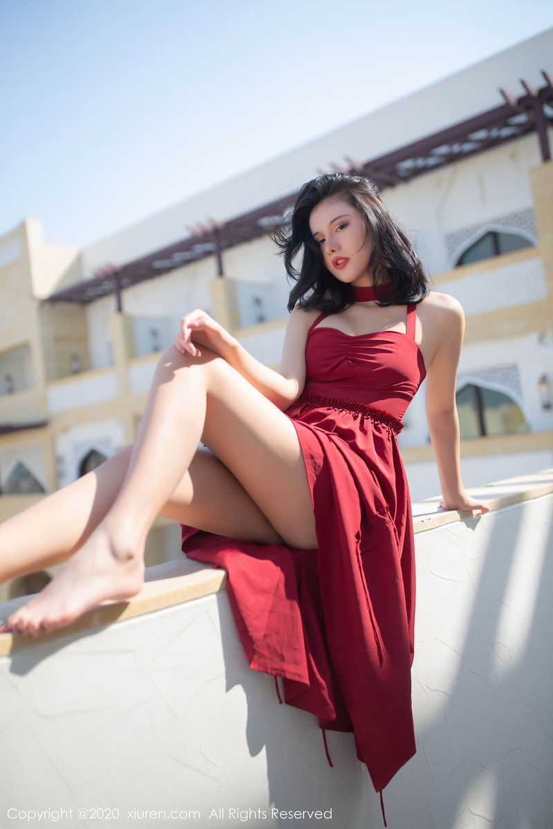 性感模特就是阿朱啊红色长裙系列异域风情东欧旅拍