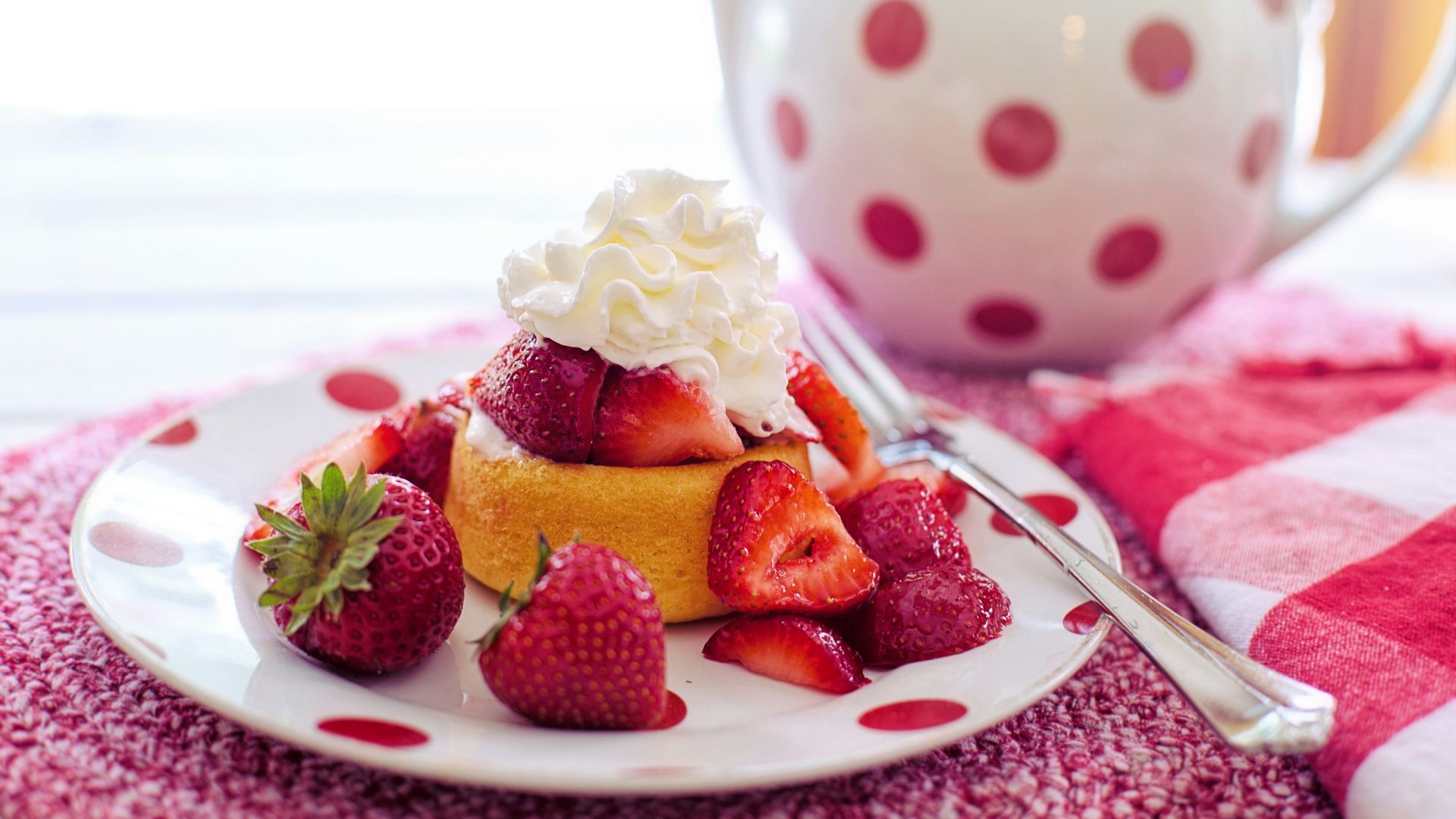 祝你生日快乐 草莓蛋糕图片大全