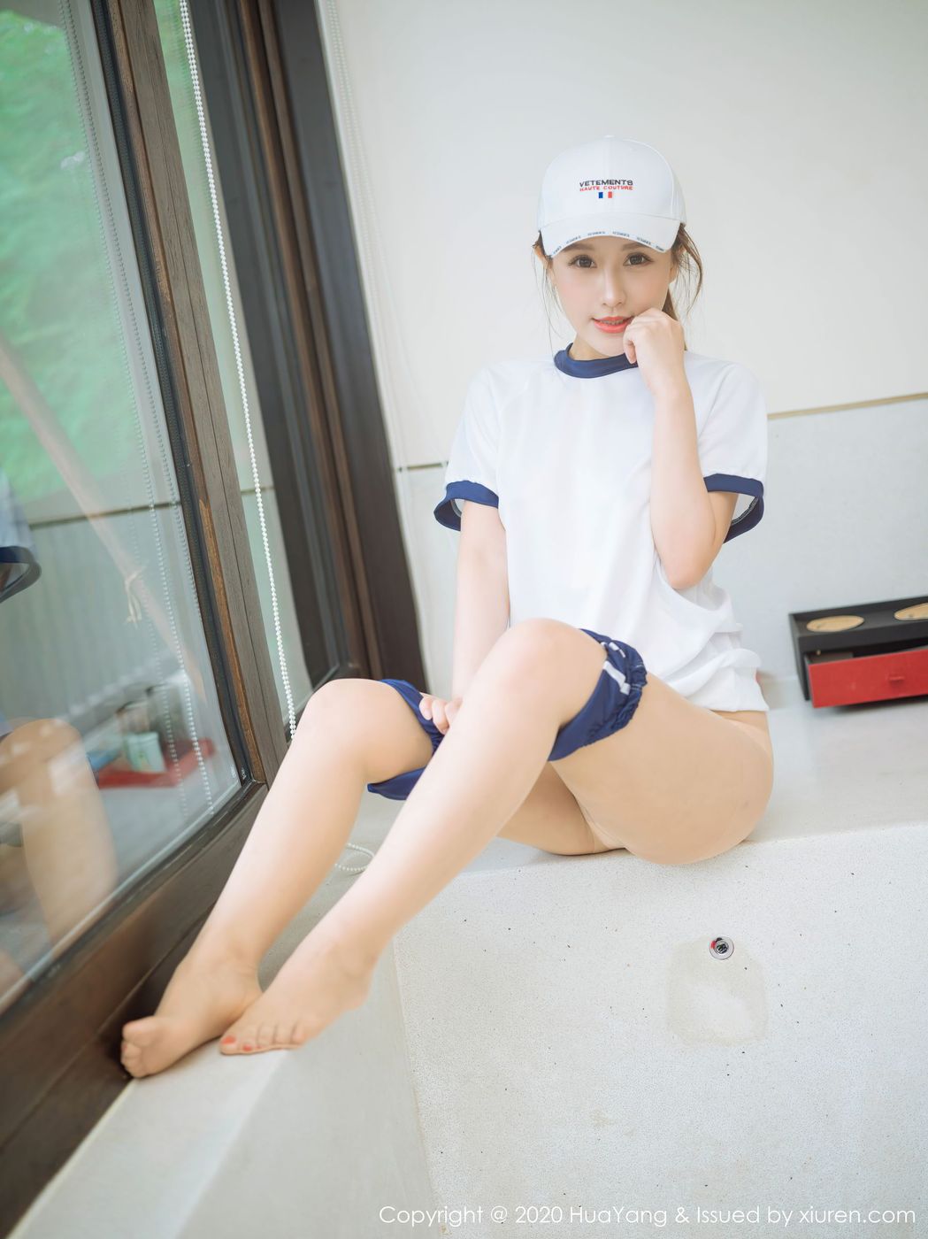 美女模特徐安安棒球女郎运动服饰性感系列杭州旅拍