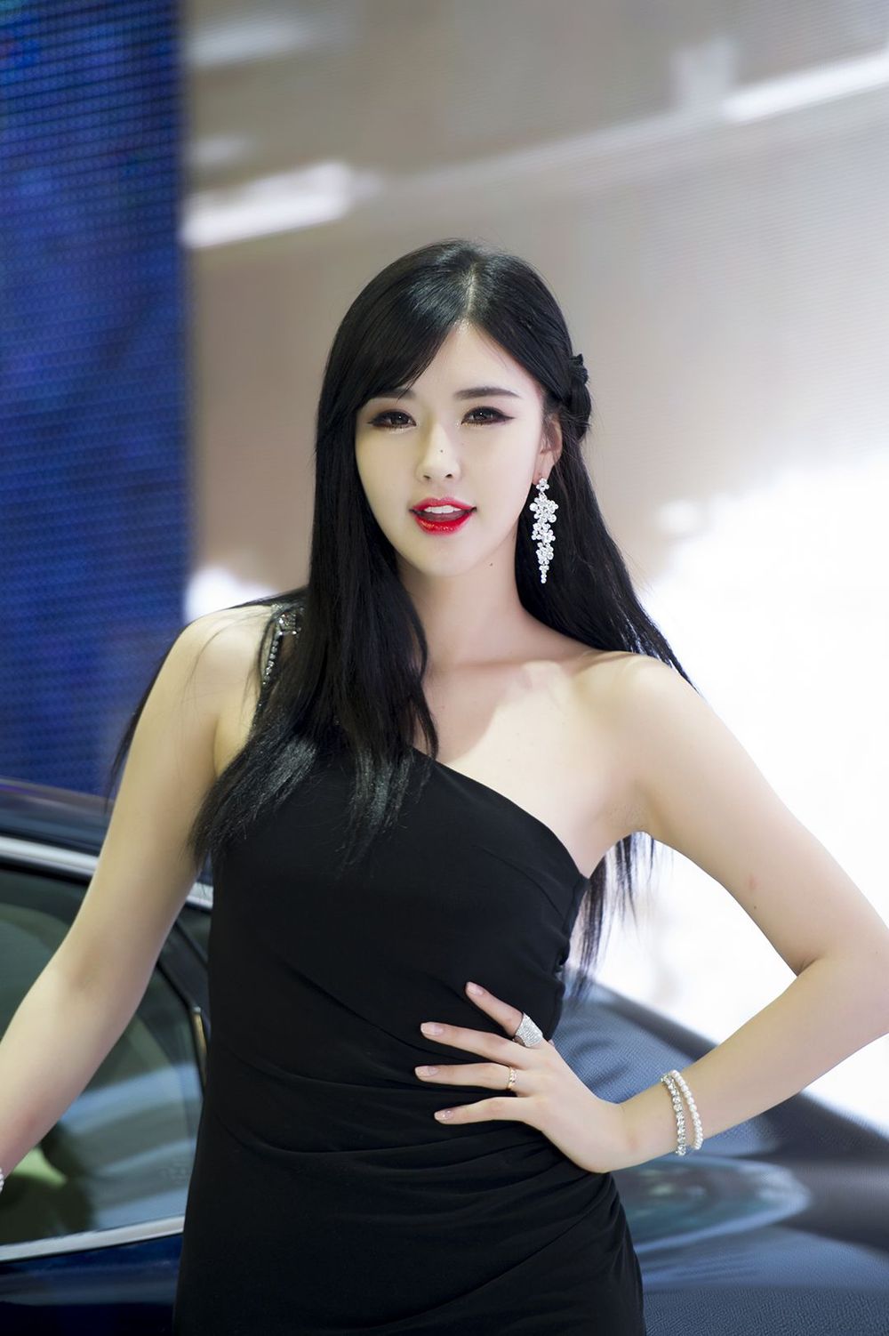 韩国香车美女崔星河优雅长裙系列车展优雅现场拍摄写真