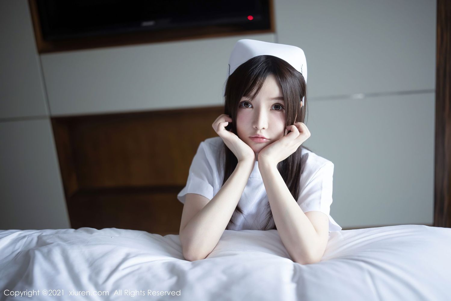 [秀人XiuRen] No.3698 Cherry绯月樱 – 经典的粉色诱人的护士制服系列 高清大图在线浏览 - 新美图录