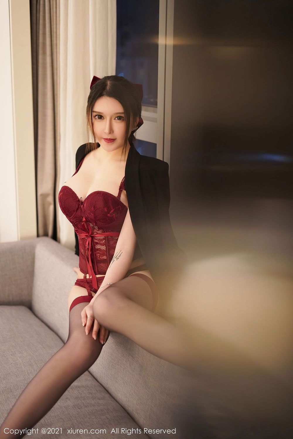 美女模特玉兔miki红色情趣内衣主题婀娜身姿媚态写真