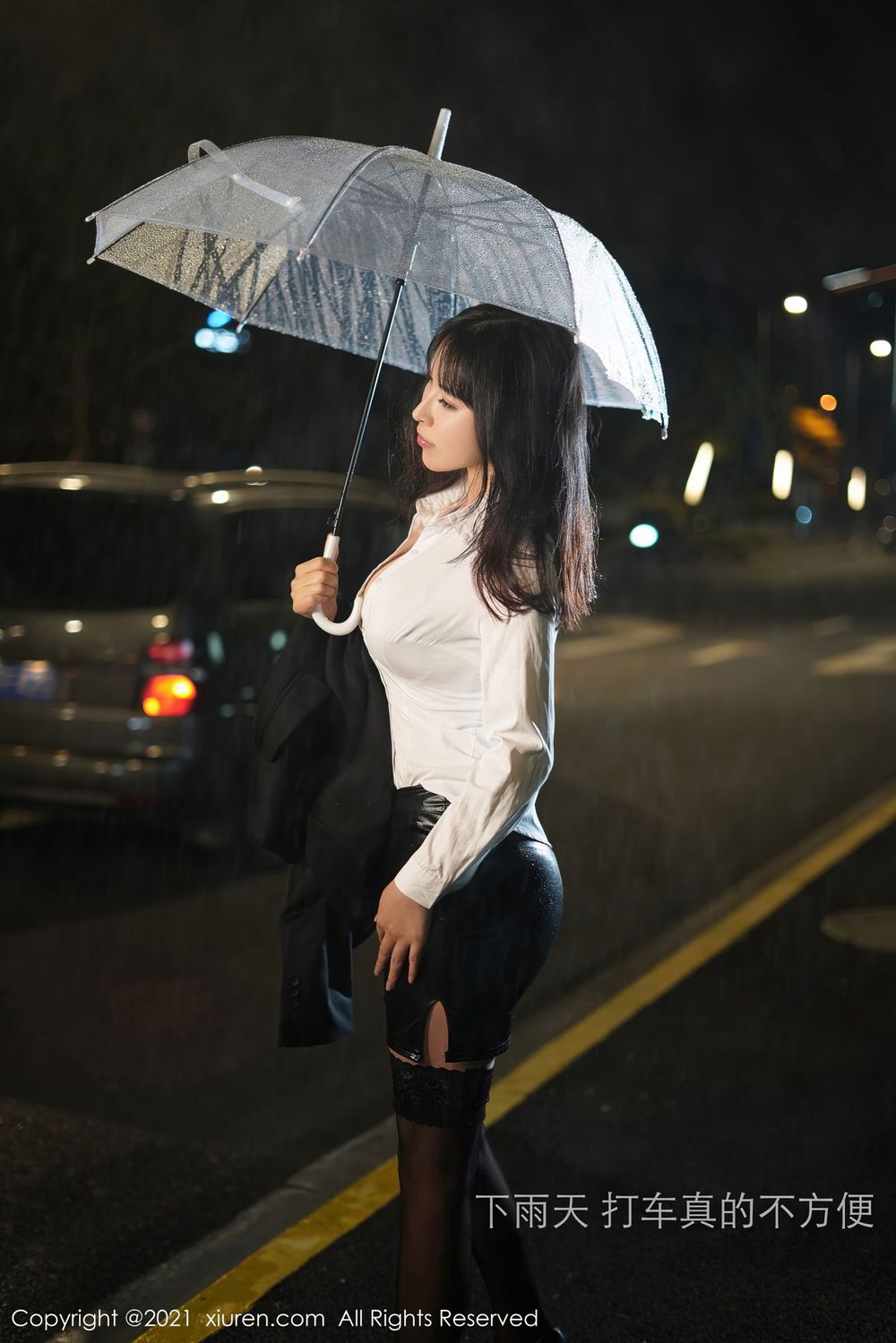 美女模特乔漫妮mina黑丝美腿+湿身诱惑剧情性感写真