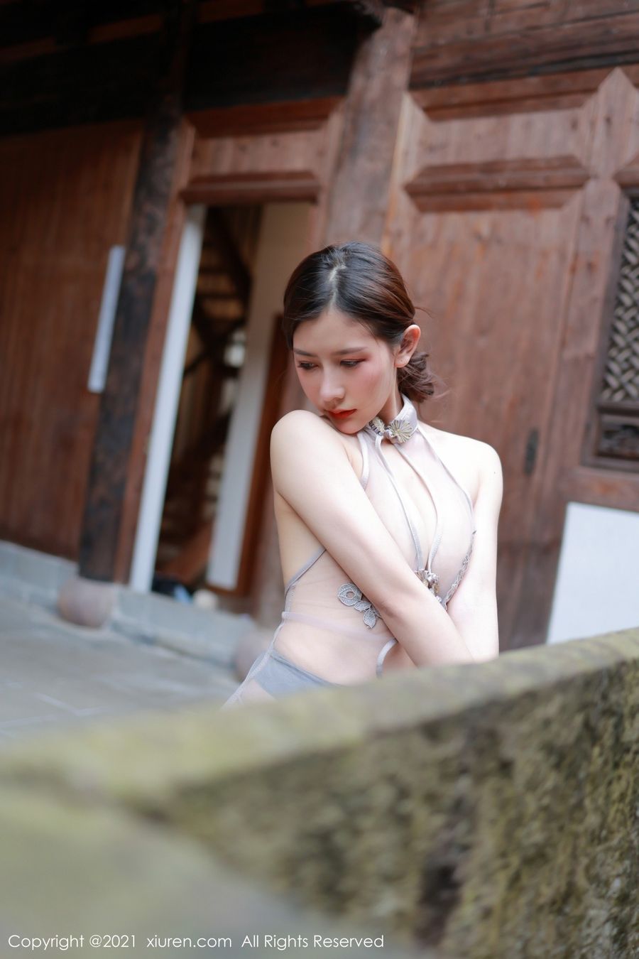 美女模特尹甜甜镂空情趣内衣灰色丝袜系列性感写真