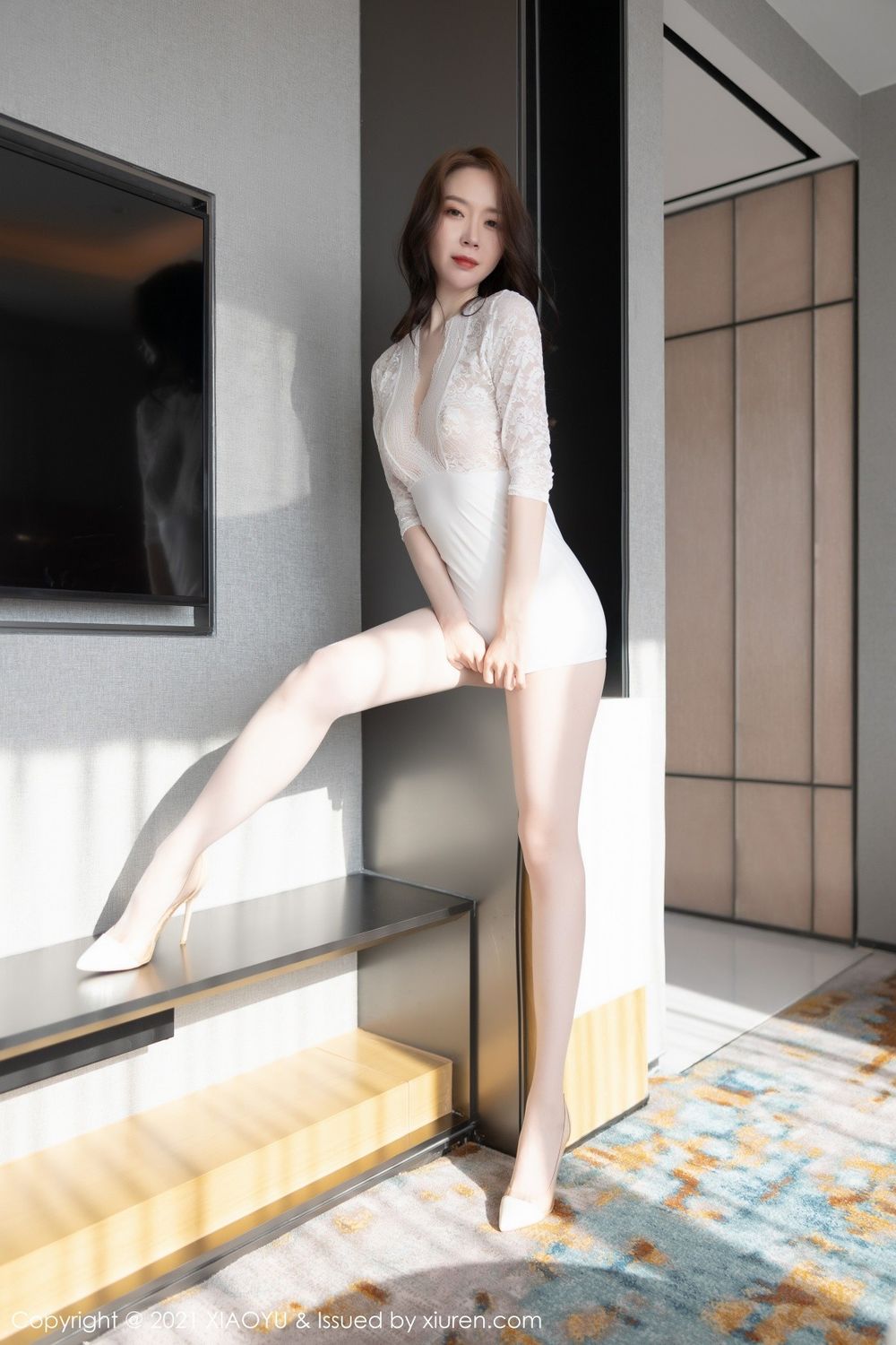 美女模特梦心玥丝袜美腿蕾丝短裙内衣系列性感写真