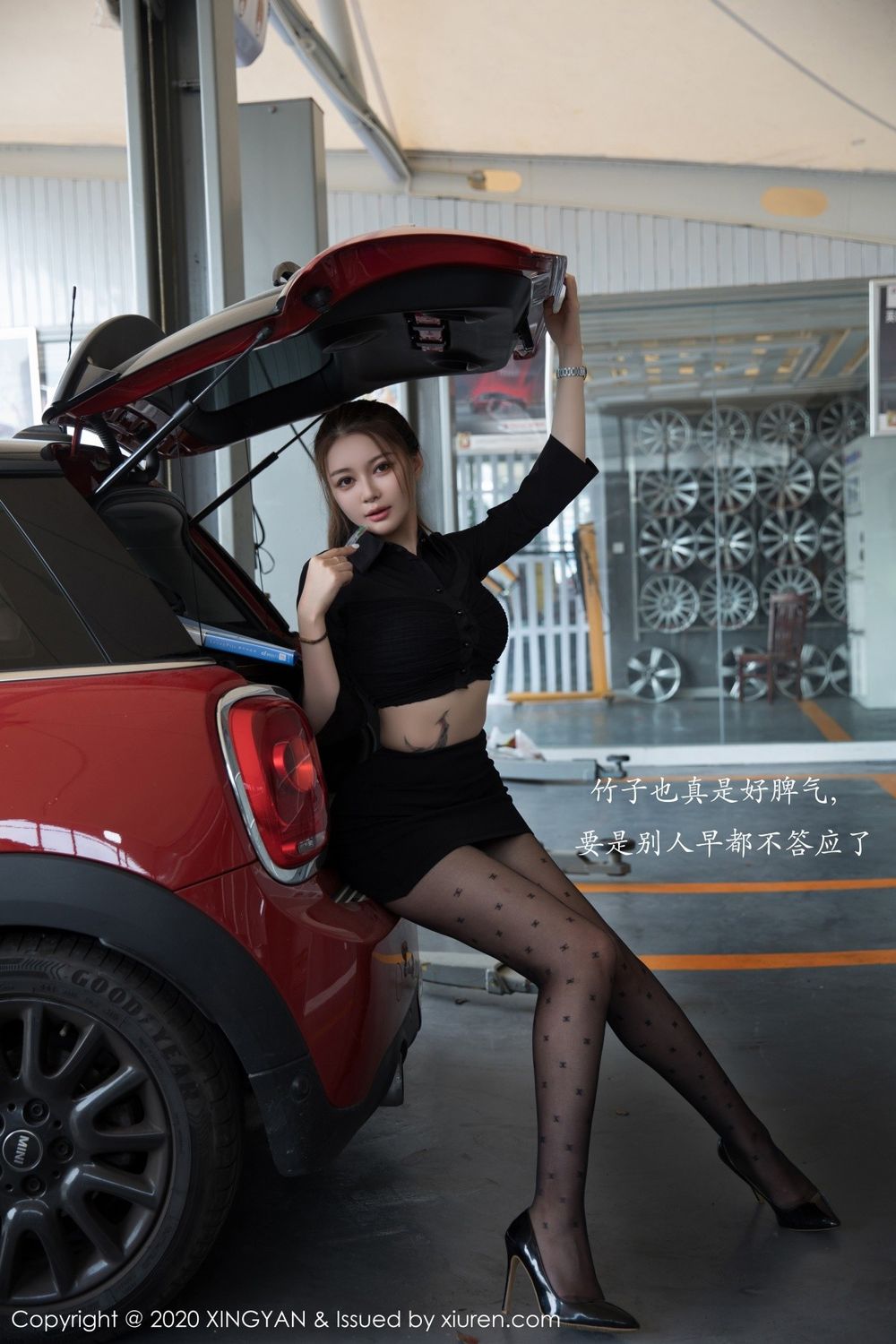美女模特凯竹Vision汽车销售经理黑丝剧情性感写真