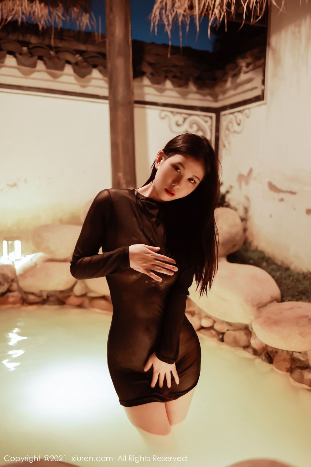 美女模特李雅柔连体衣高挑身材黑丝系列大理旅拍