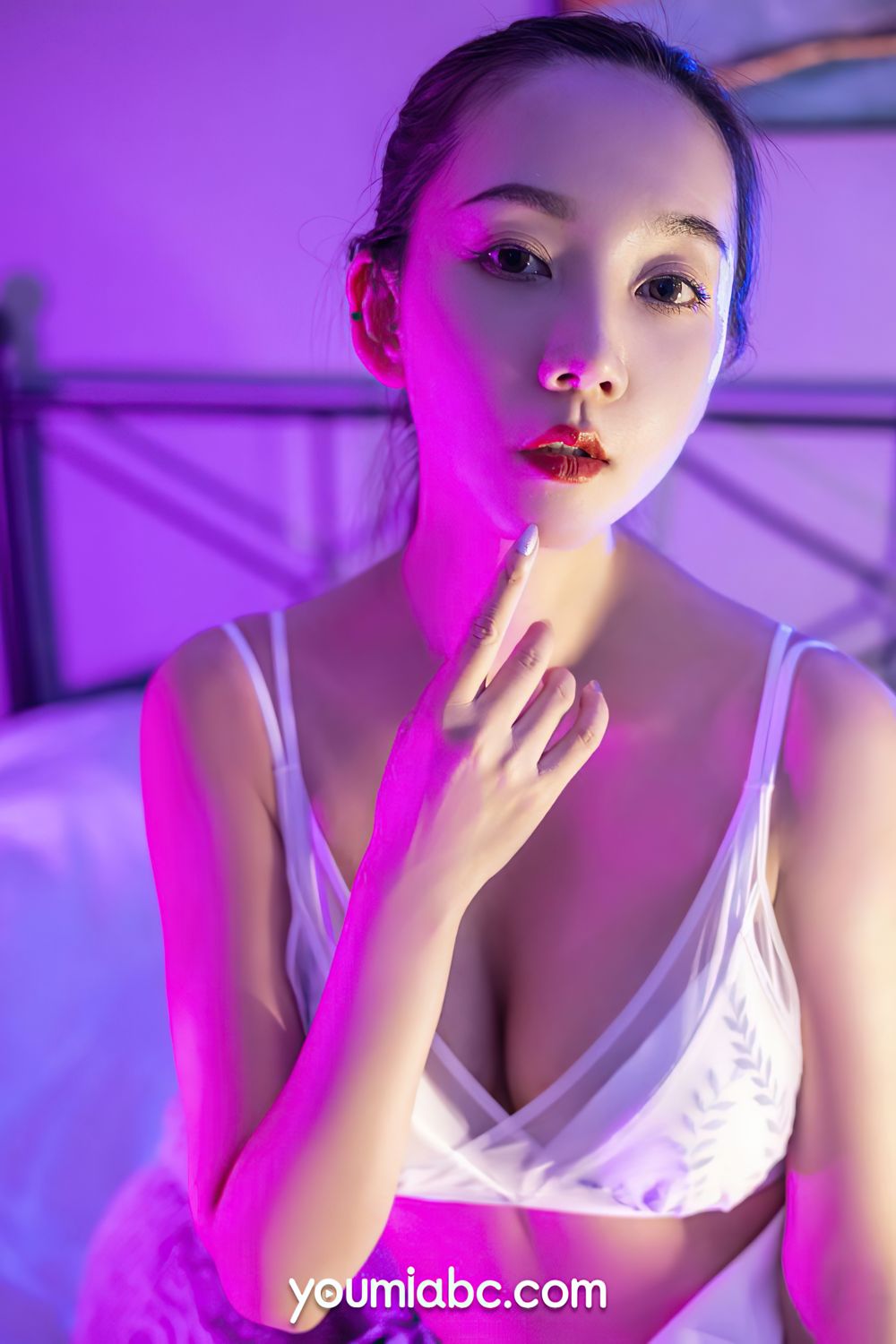 美女模特艾静香JK制服黑丝美腿学院风系列性感写真