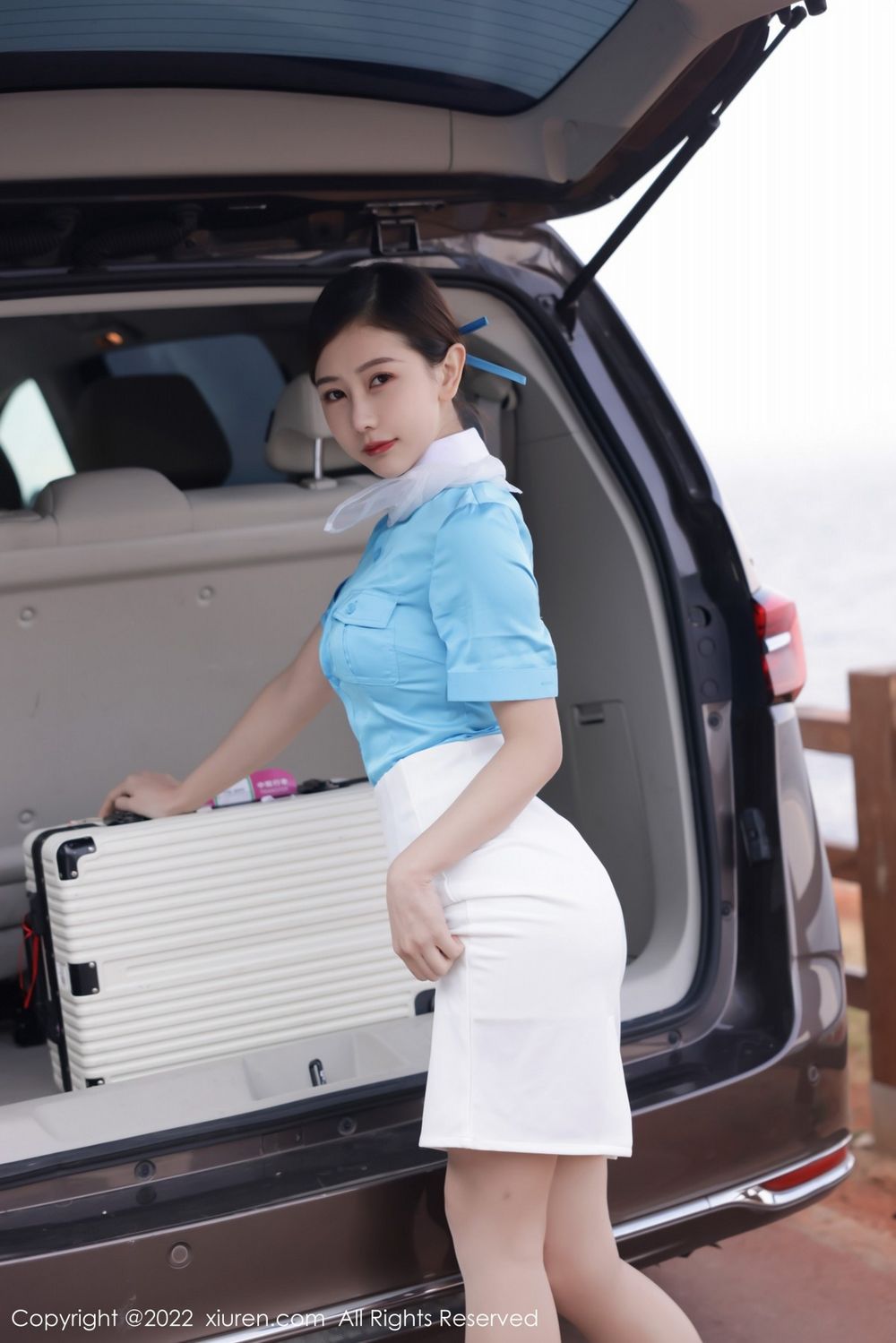美女模特尹甜甜空姐制服系列搭配白色短裙大理旅拍