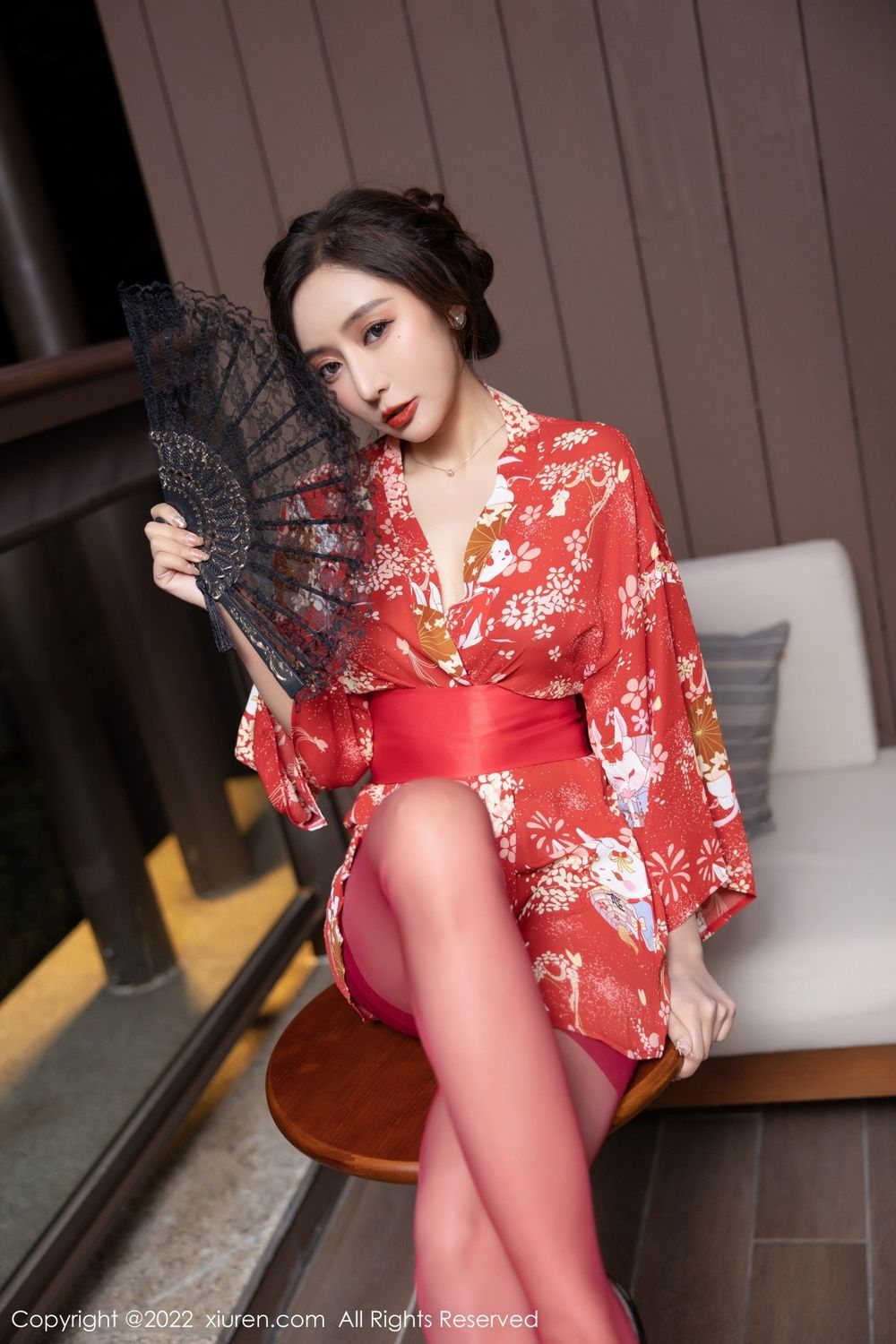 性感女神王馨瑶yanni日式和服搭配红色丝袜撩人写真