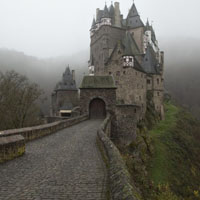 最美犹如仙境一般的城堡风景微信头像