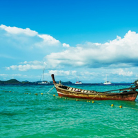 泰国普吉岛蓝天白云下绝色风景高清头像
