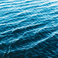 蔚蓝的海面组成大海风景头像