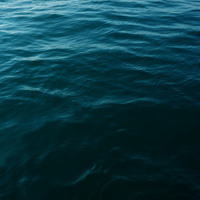 蔚蓝的海面组成大海风景头像