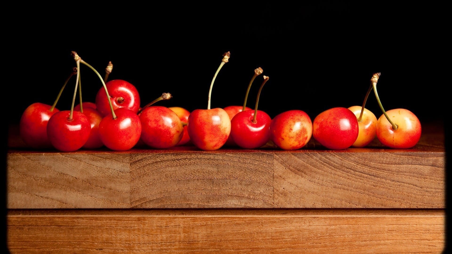 香甜可口的各类水果高清图片桌面壁纸