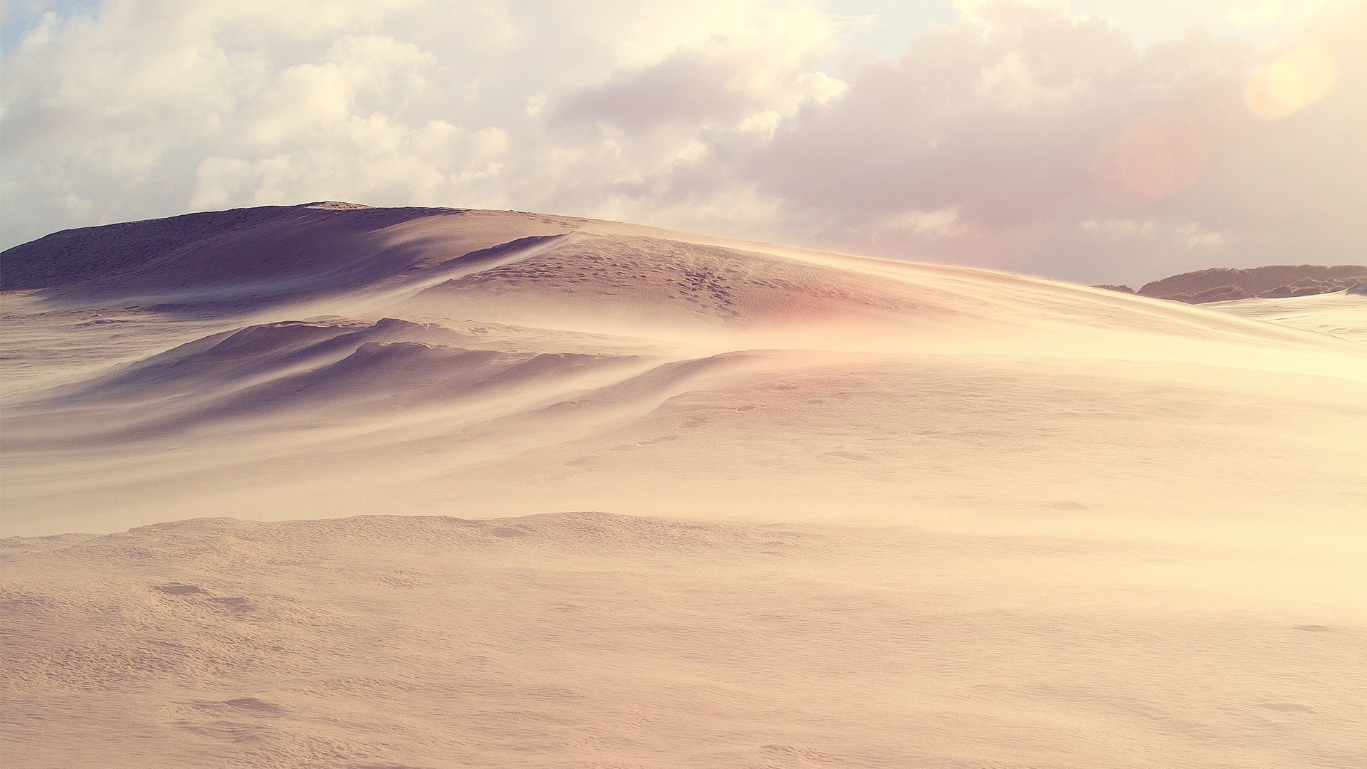 一望无际的沙漠江满眼黄沙风光系列桌面壁纸