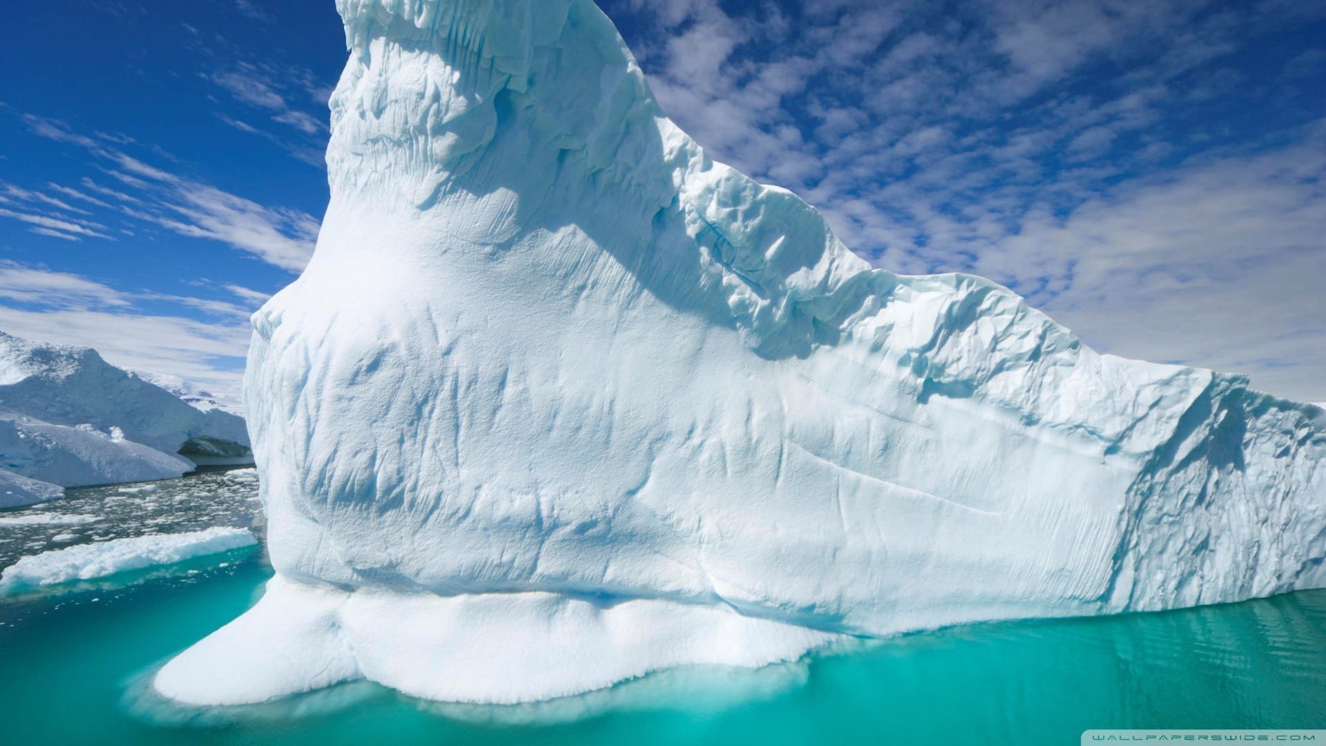 雪山冰川唯美自然风光桌面壁纸