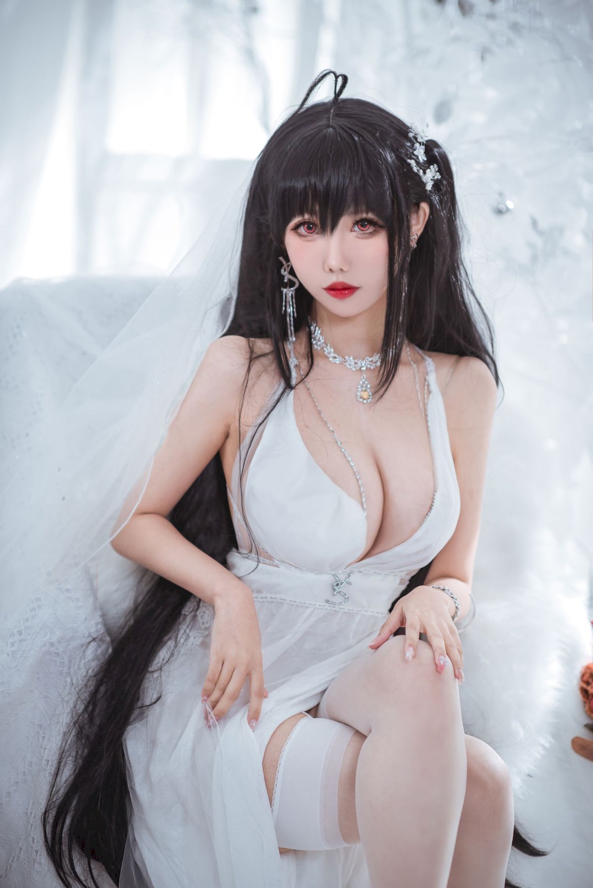 仙女月大凤纯白婚纱白色丝袜系列性感写真