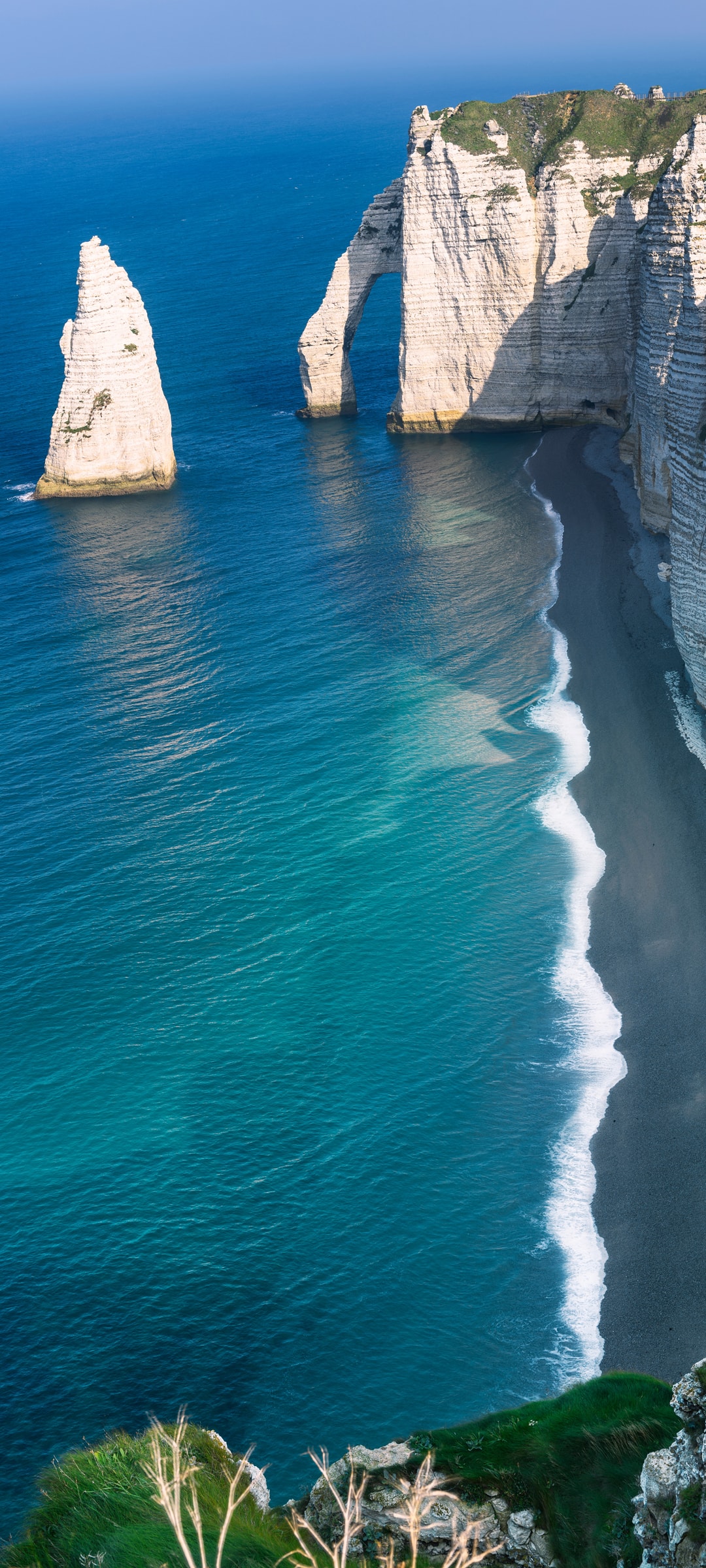 海边岩石蓝色大海风景