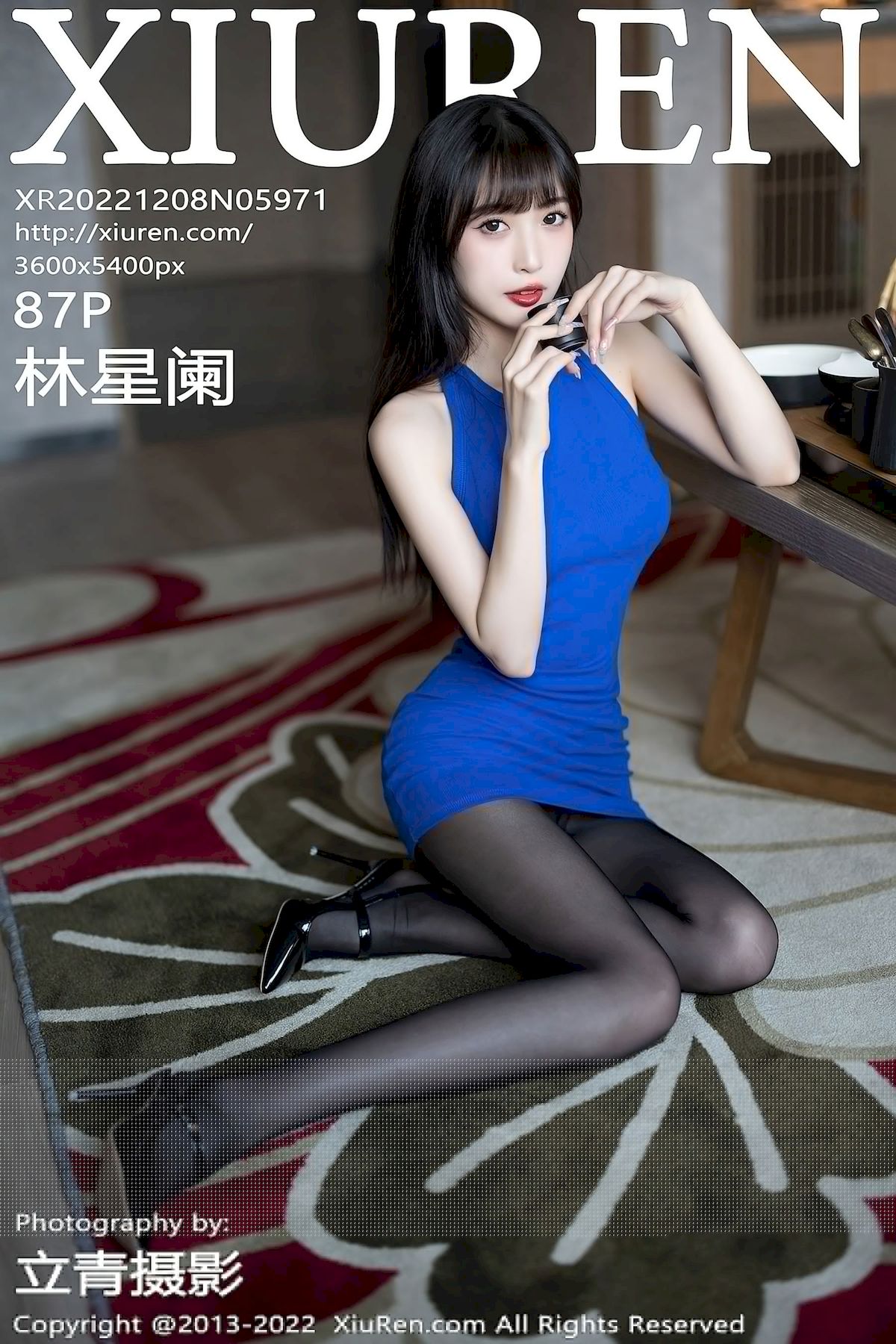 林星阑蓝色连衣裙搭配魅惑黑丝性感写真