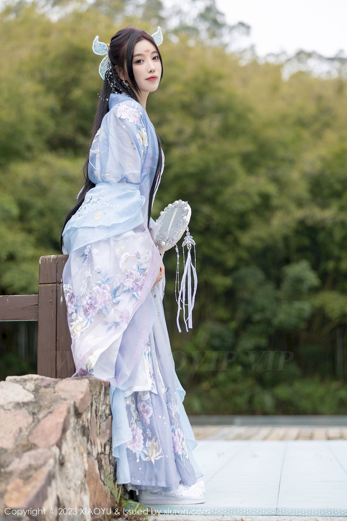 语画界性感女神杨晨晨Yome淡蓝紫色古装服饰白色丝袜写真【60】 - 美女 - 亿图全景图库