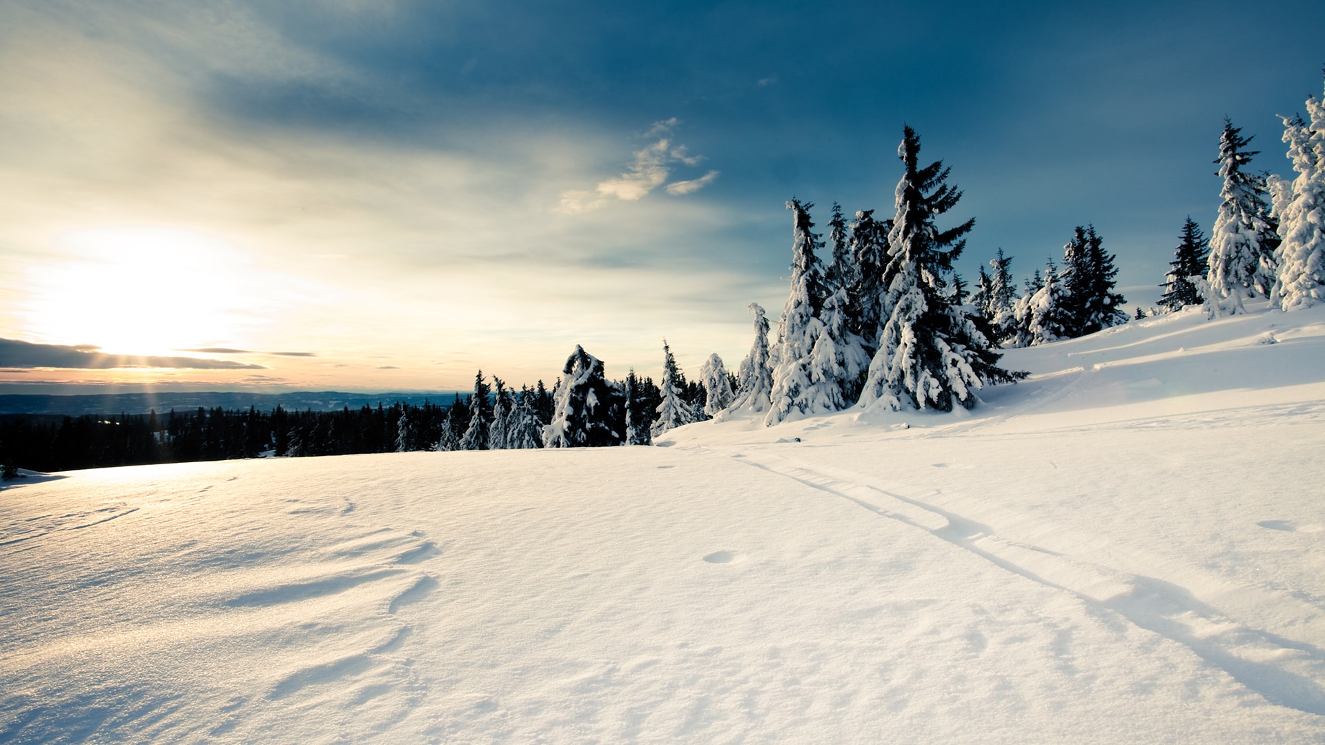 挪威冬天雪景壁纸