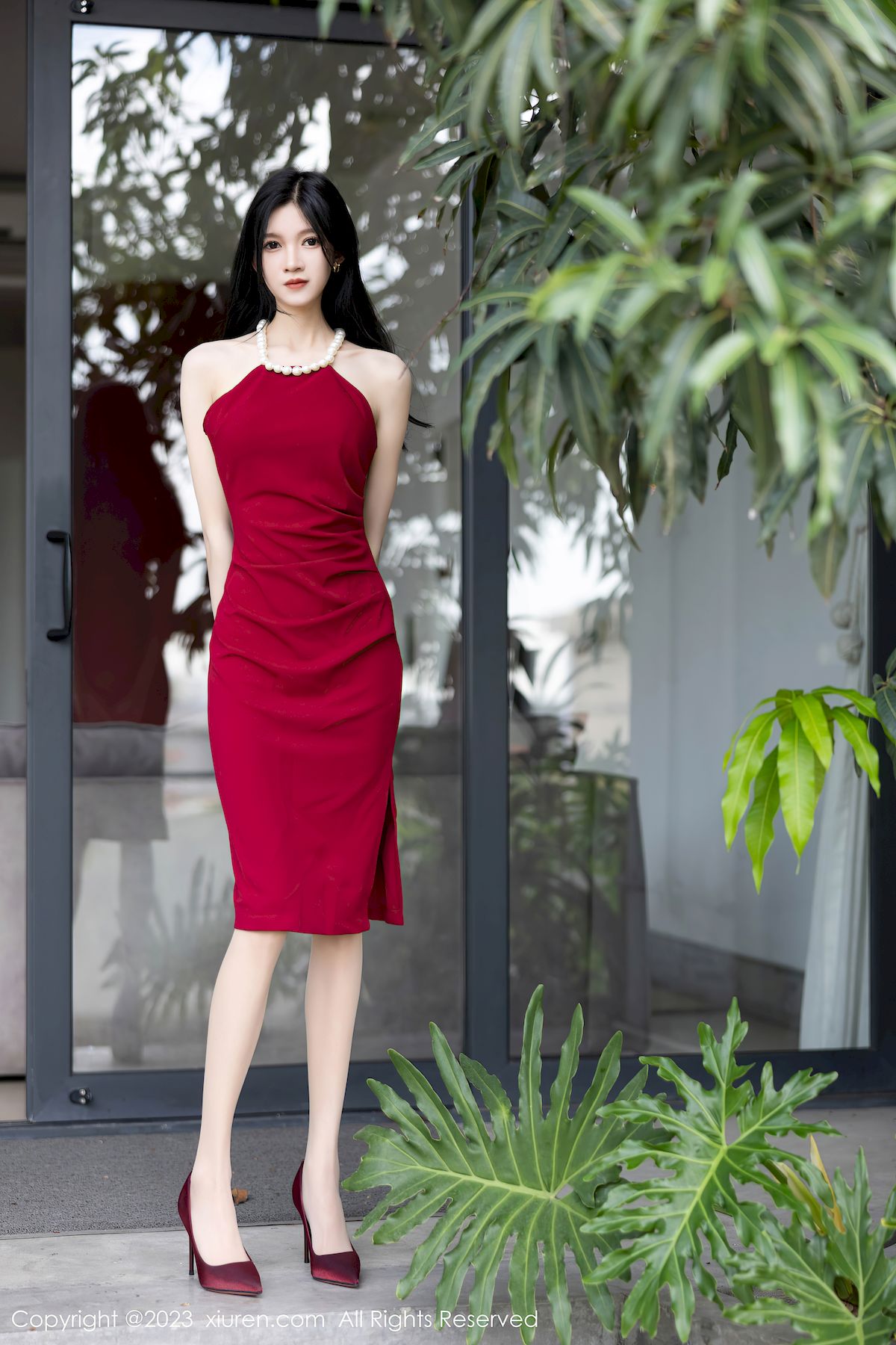 程程程-红色长裙搭配黑丝系列安吉旅拍