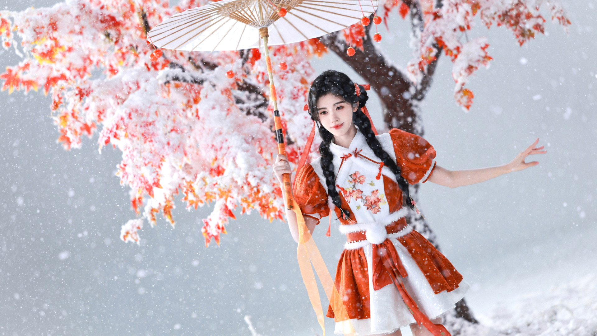 古装美女鞠婧祎雪中撑伞